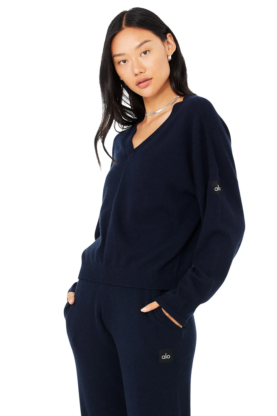 Cashmere Jet Set V-Neck Pullover - Navy