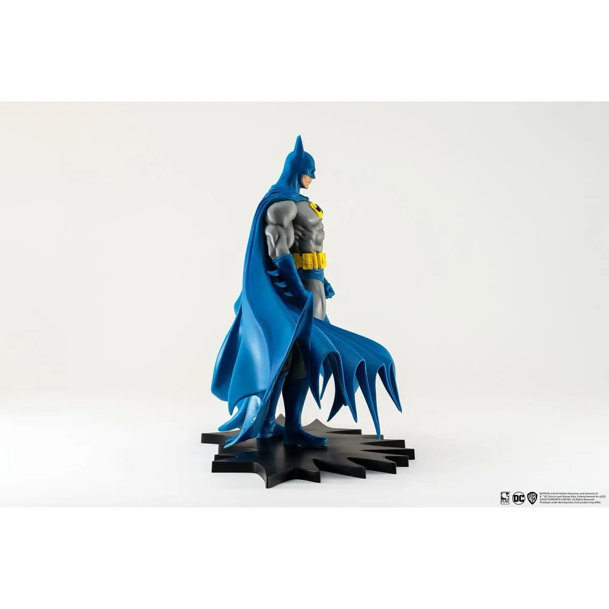 DC Heroes Batman Classic Version 1:8 Scale Statue (Previews Exclusive)