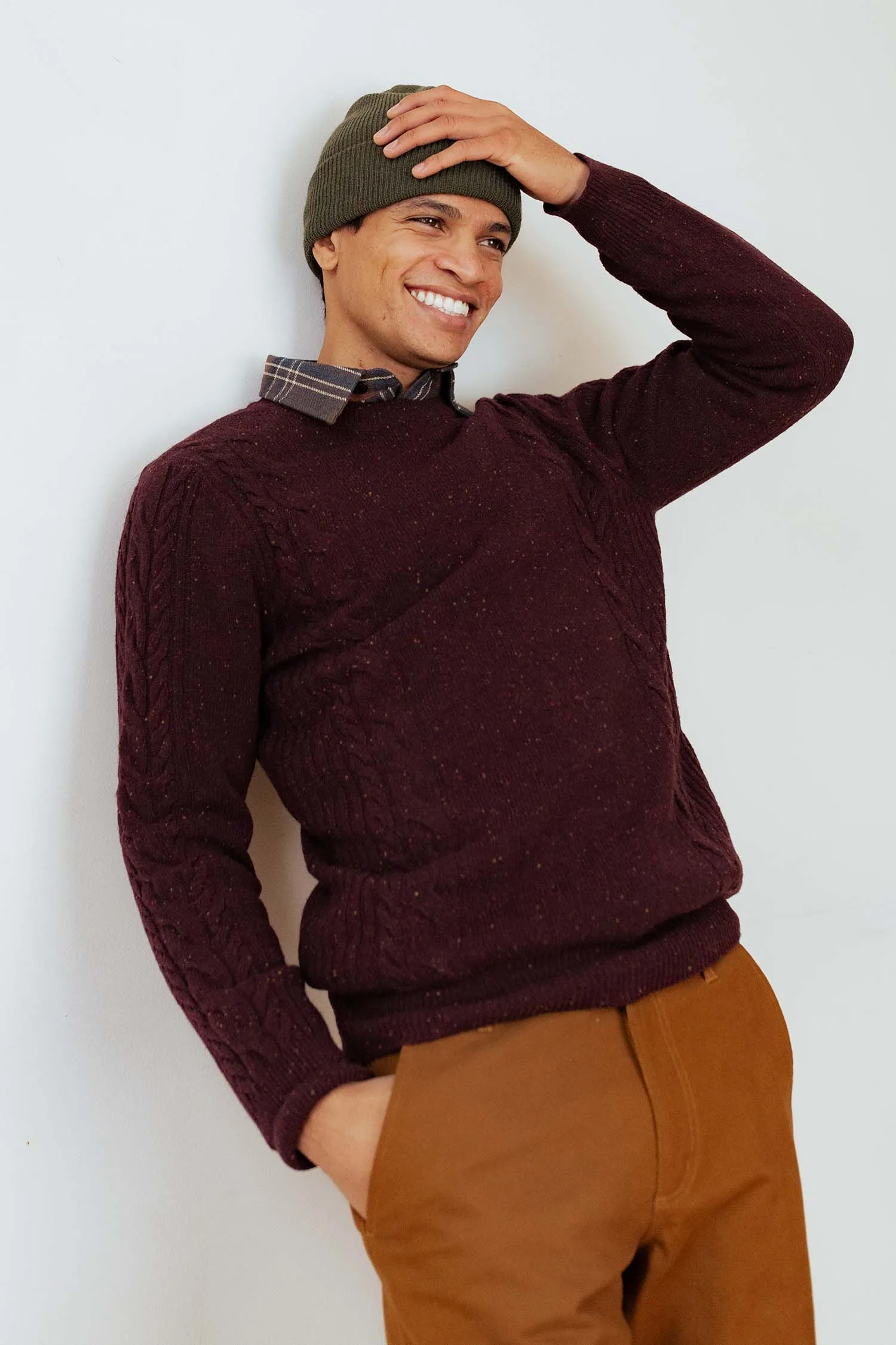 Hugo Sweater / Burgundy Donegal