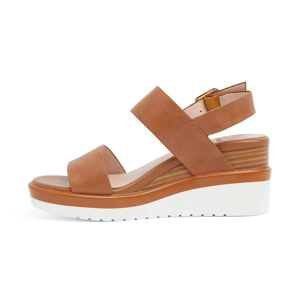 Indiana Wedge in Tan Leather