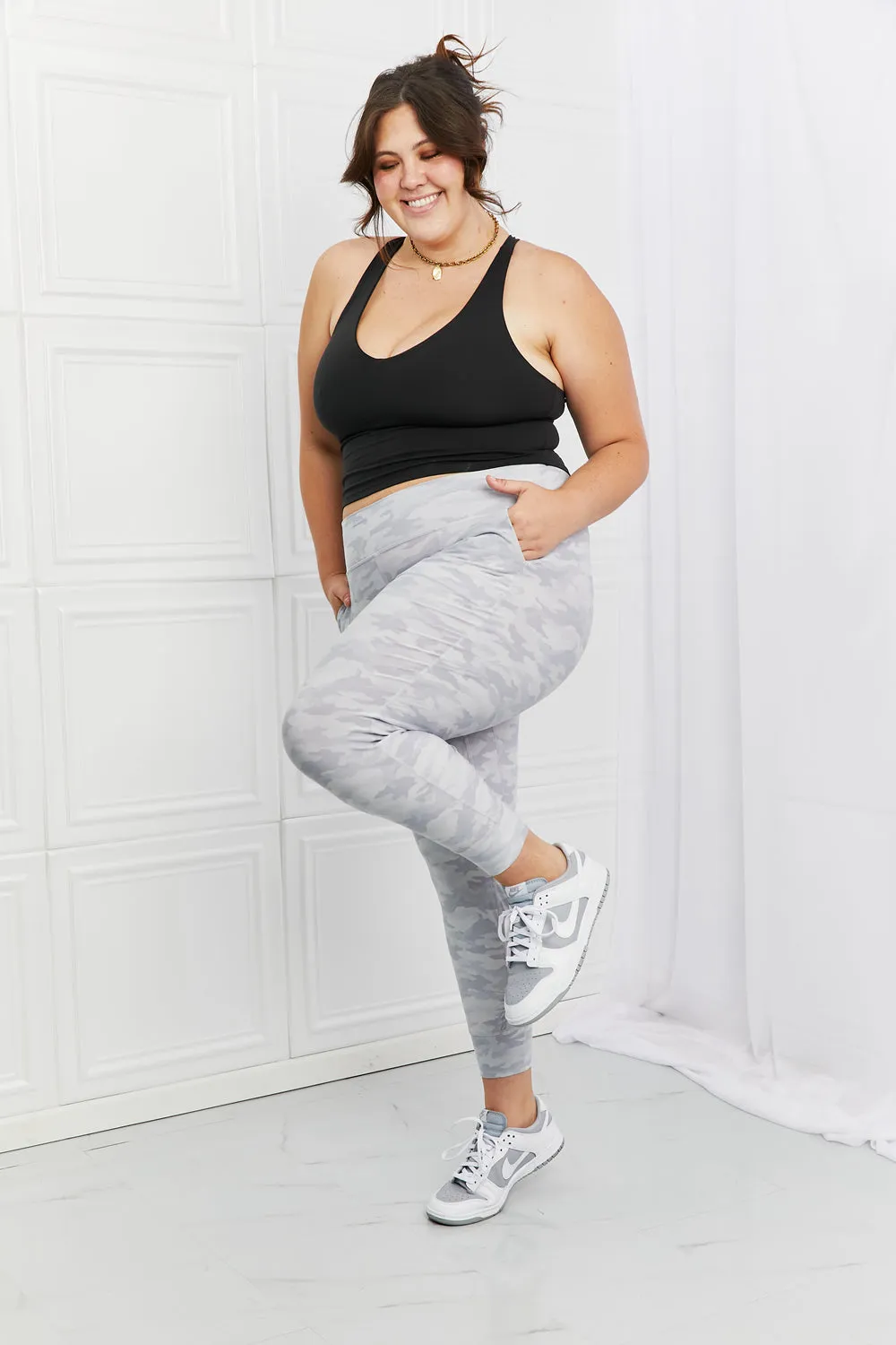 Leggings Depot On The Go Full Size Slim Fit Joggers