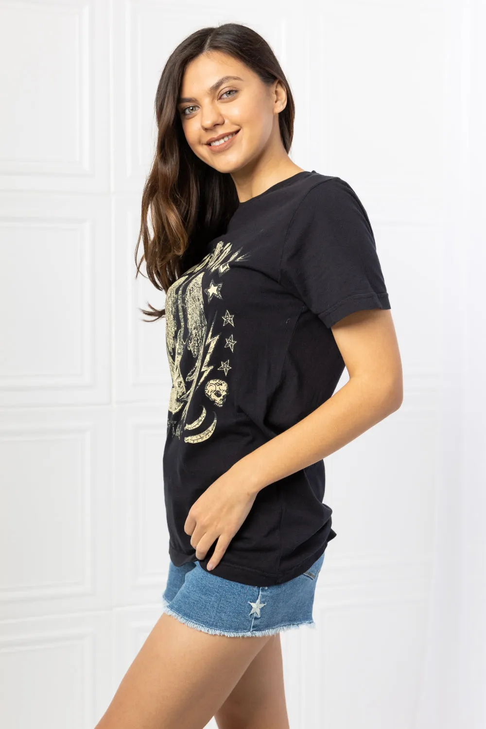 mineB Rock & Roll Graphic Tee