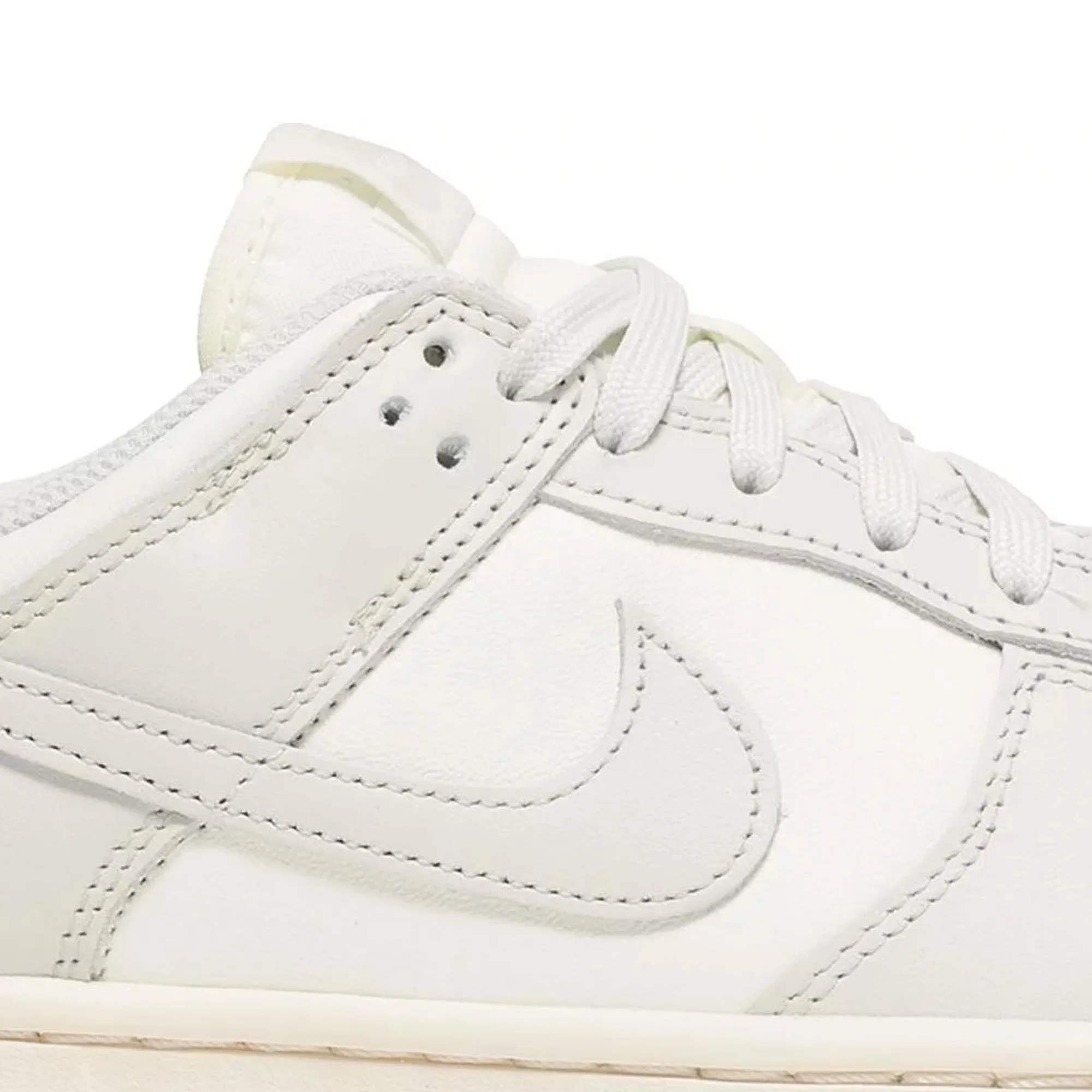 Nike Dunk Low 'Sail Light Bone' Women's (2021)