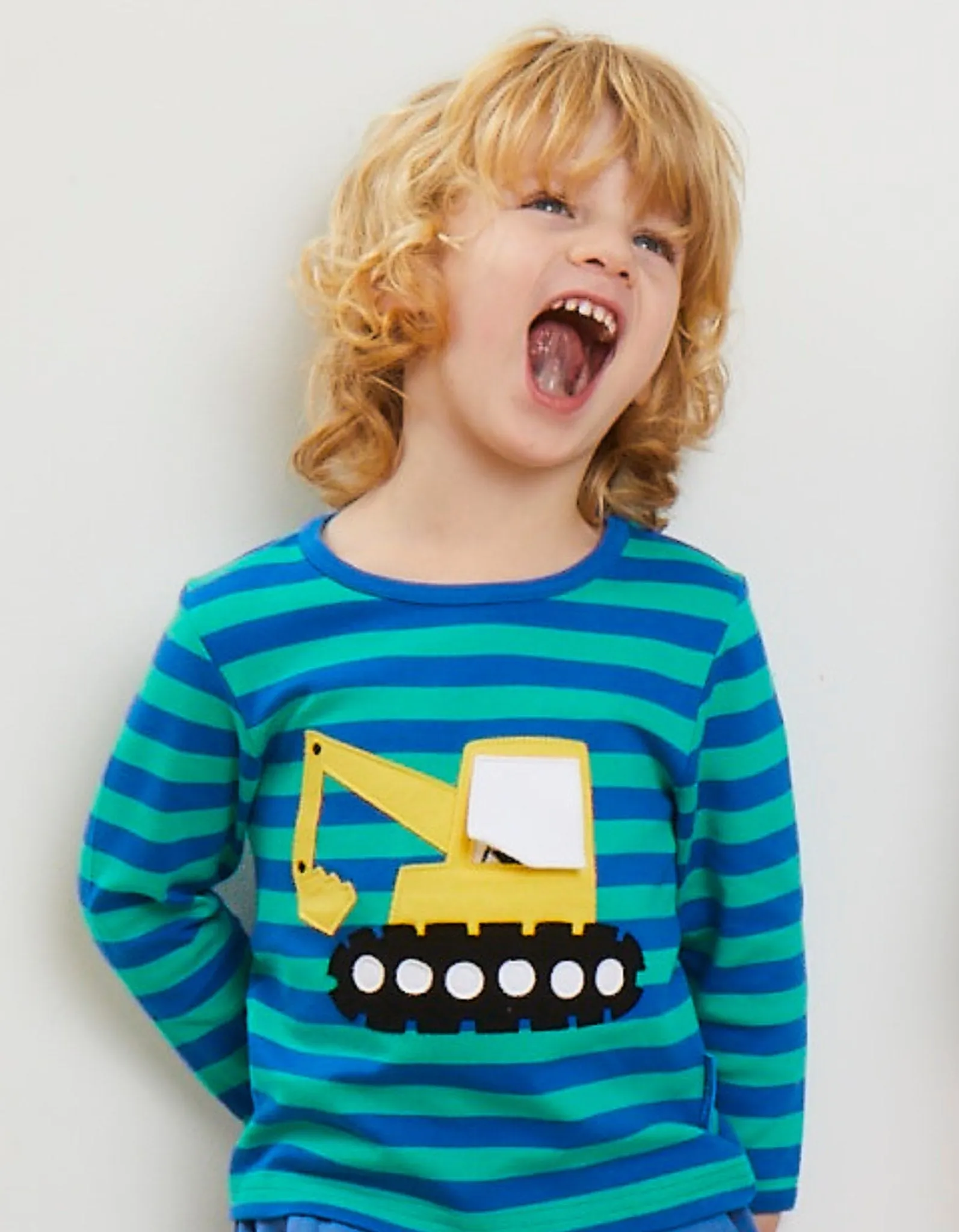 Organic Digger Applique Long-Sleeved T-Shirt