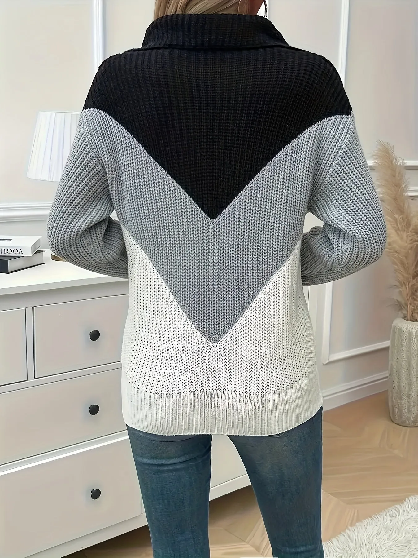 Plus Size Elegant Color Block Zipper Front Long Sleeve Sweater for Fall & Winter