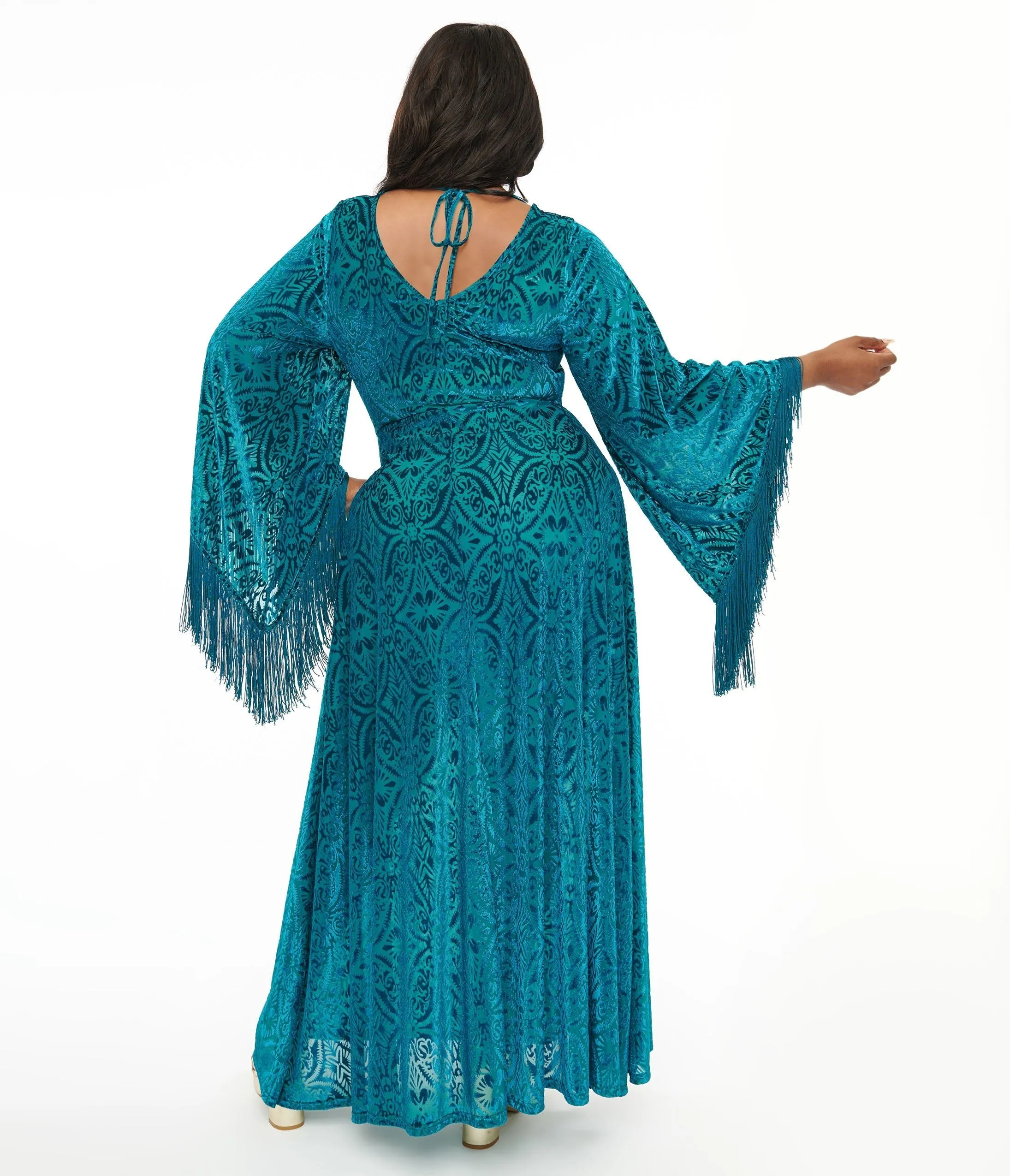 Smak Parlour Plus Size 1970s Teal Floral Fringe Sleeve Maxi Dress