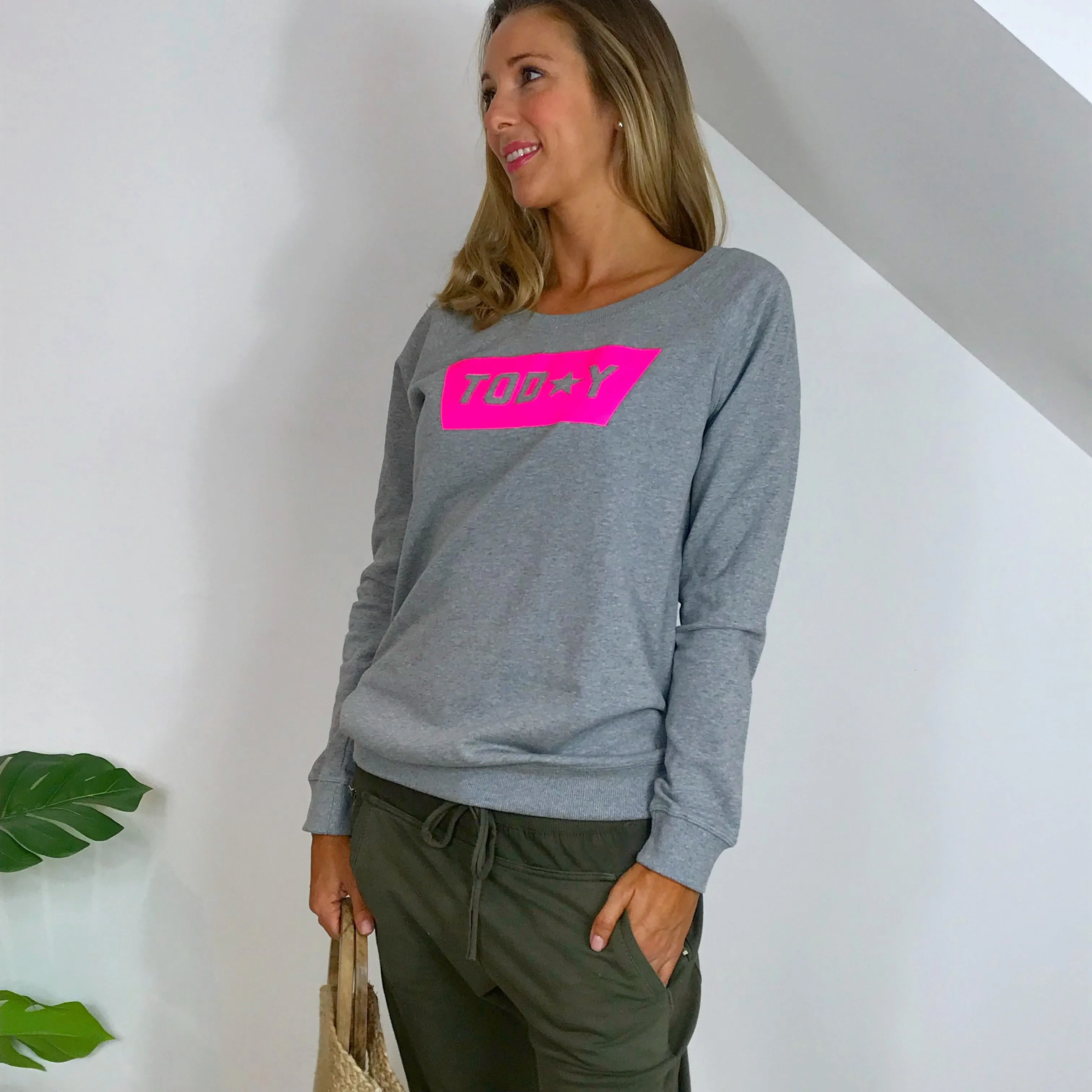 TODAY neon pink sweatshirt