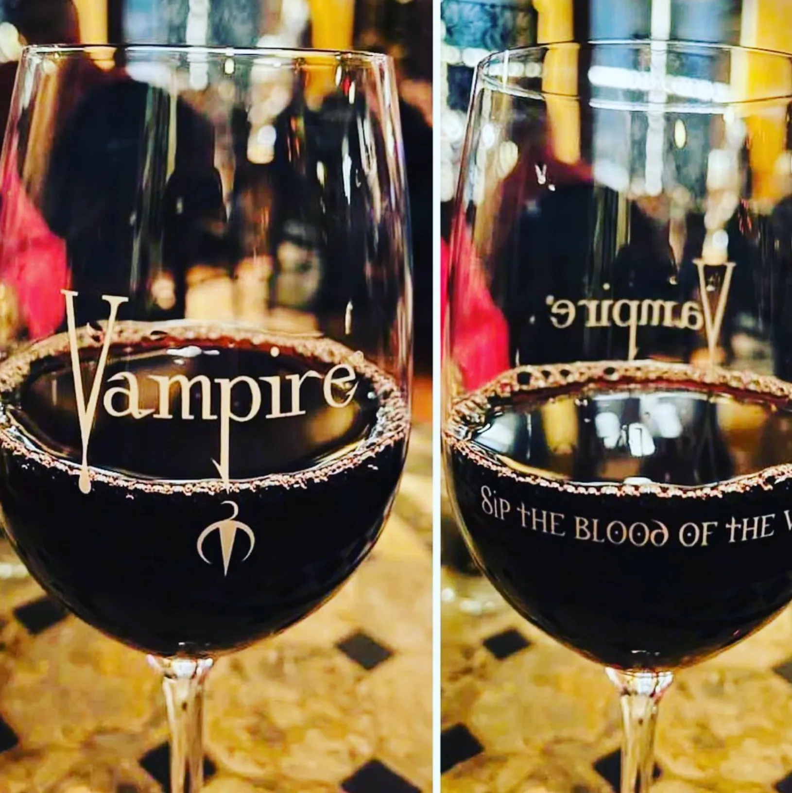 VAMPIRE VINEYARDS WINE TASTING PARTY SET