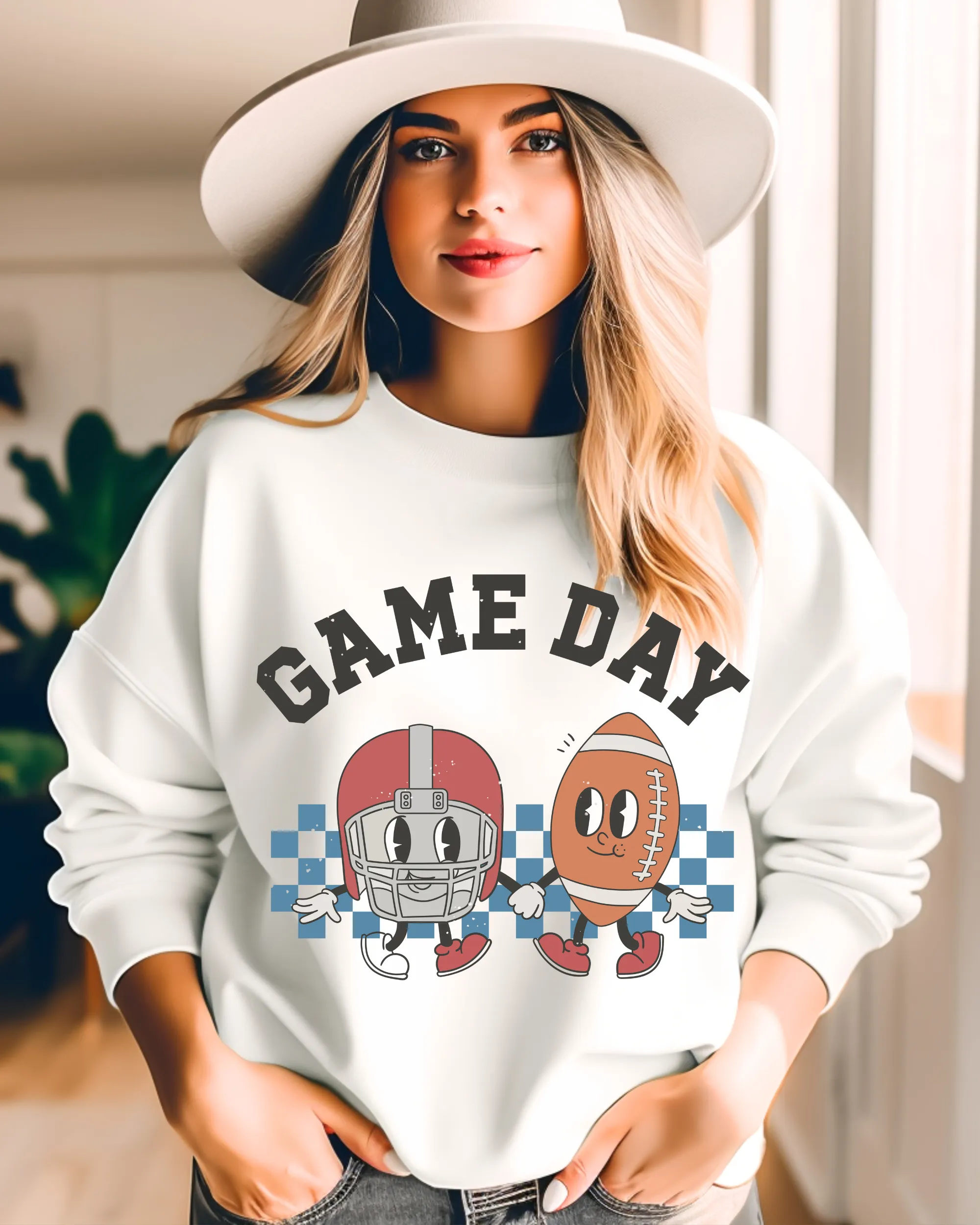 Women's Retro Design Game Day Sweatshirt, Cute Football Mom Crewneck Shirt