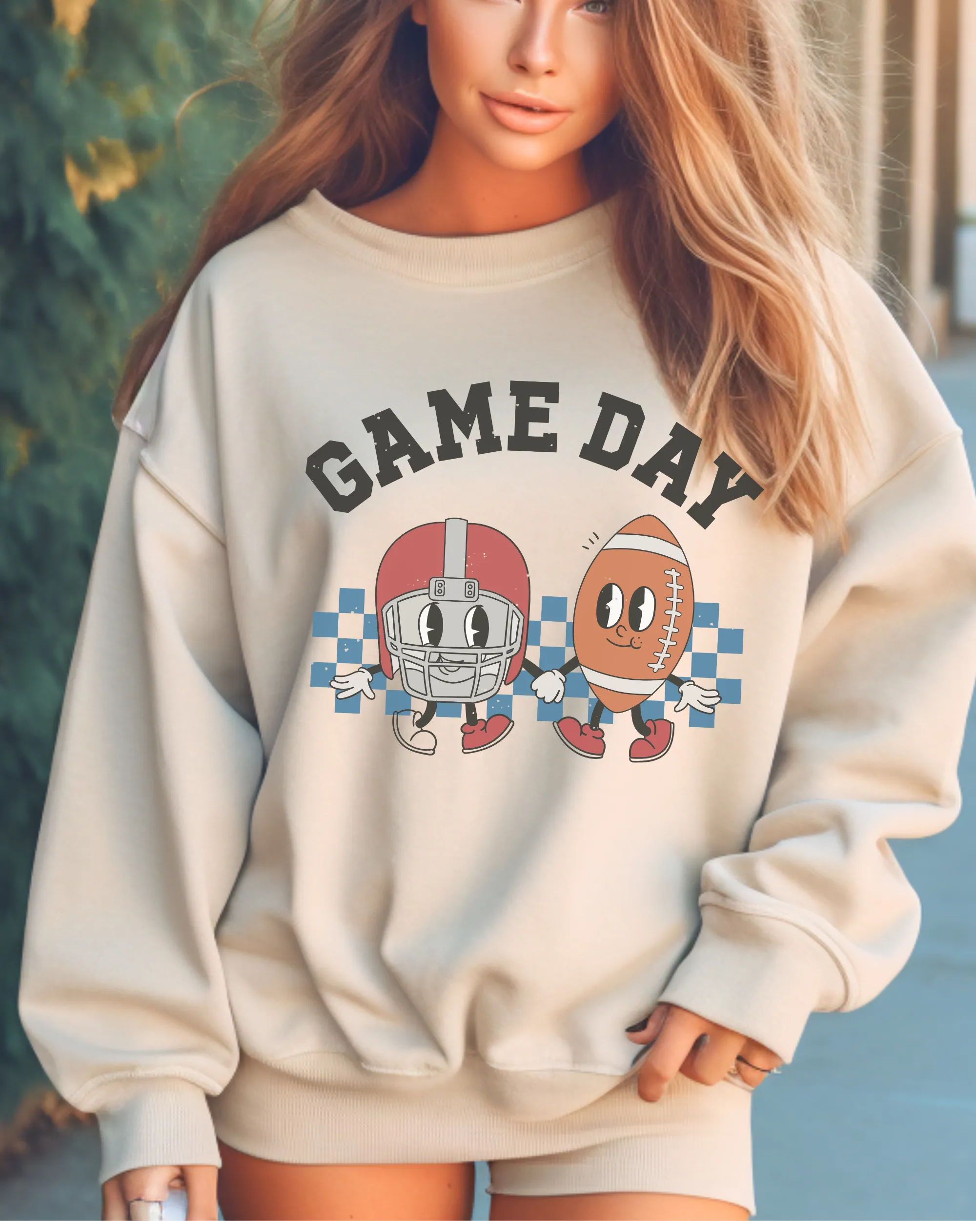 Women's Retro Design Game Day Sweatshirt, Cute Football Mom Crewneck Shirt